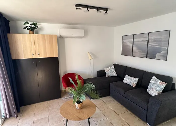 Tauro Apartmán